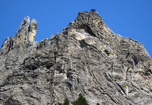 un plissement dans le bord du Dvoluy prs de Trminis