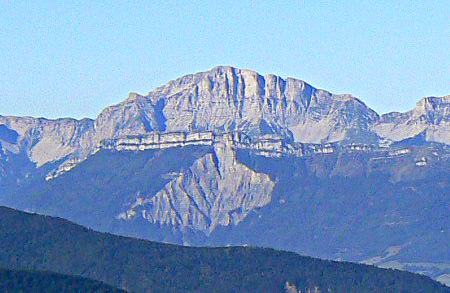 photo du vercors barre tithonique et Urgonien