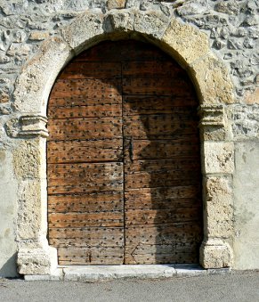 le portail de la chapelle